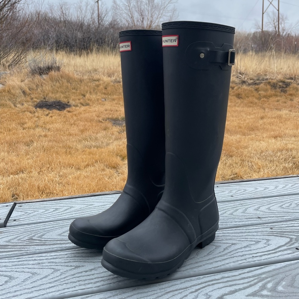 Hunter Black Tall Rain Boots
